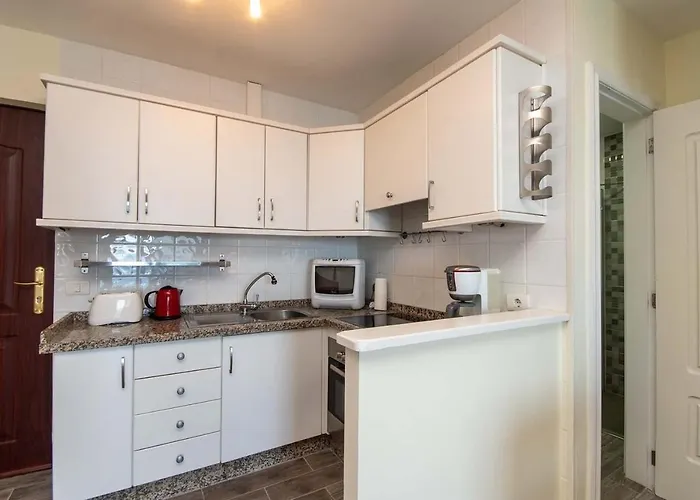 Ocean View Apartment *